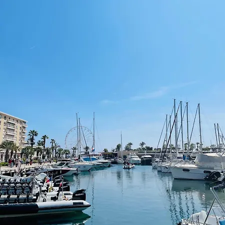 Duplex Lot 3 Climatise Hypercentre A 5min A Pieds Des Plages Saint-Raphael (Var)
